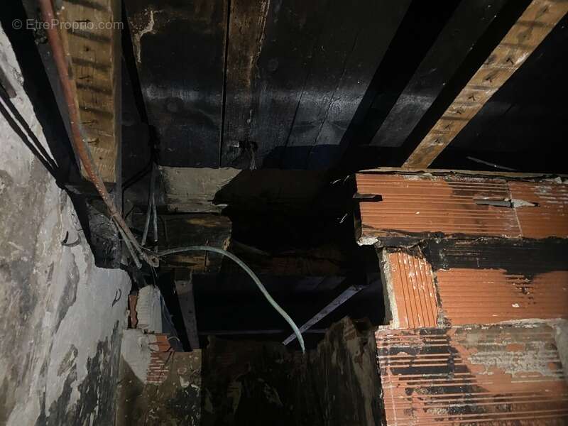 Maison à LEZIGNAN-CORBIERES