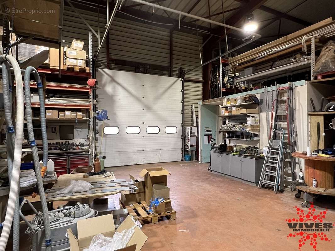 Commerce à SAINT-CHINIAN