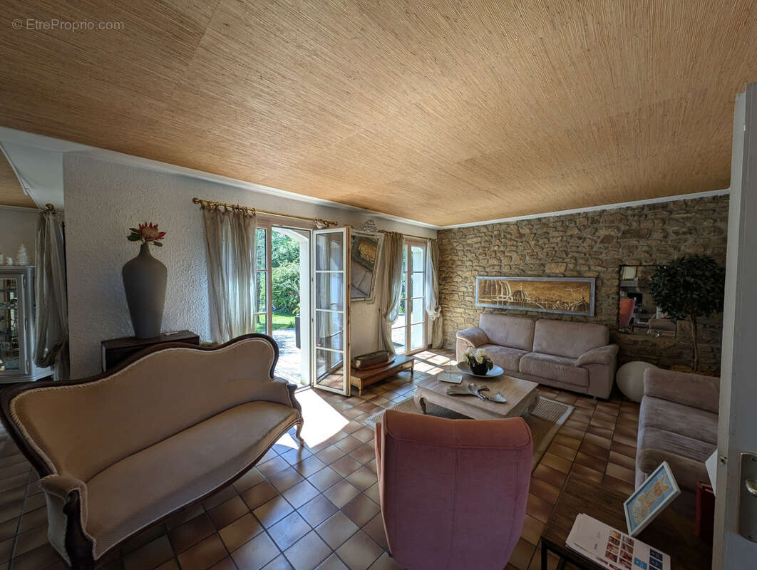Maison à CLEGUER