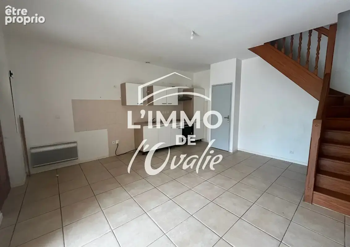 Appartement à SAINT-CEZERT