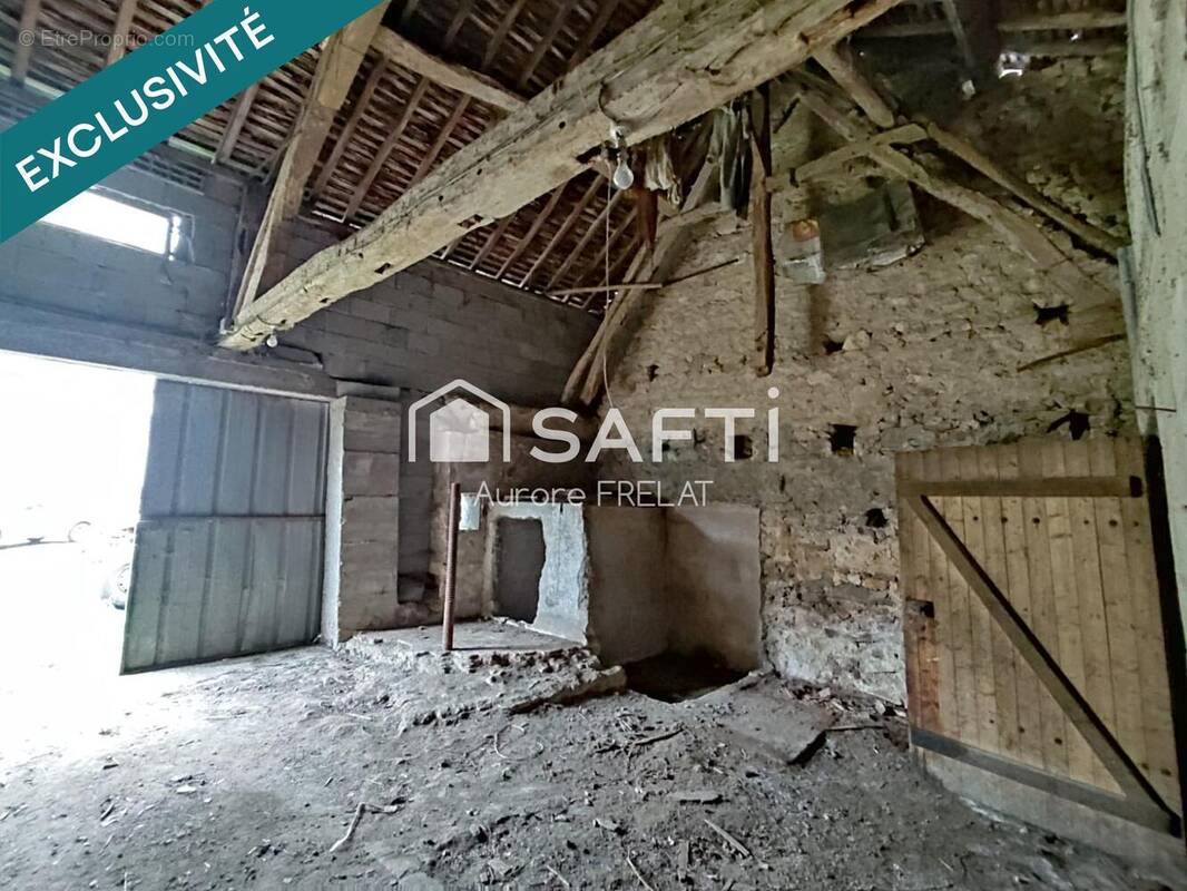 Photo 1 - Maison à SAINTE-CATHERINE-DE-FIERBOIS