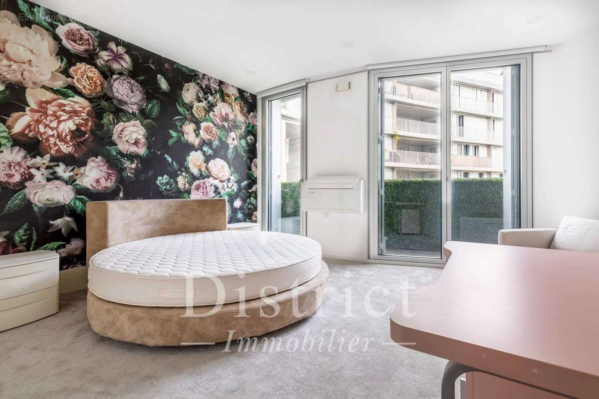 Appartement à PARIS-4E