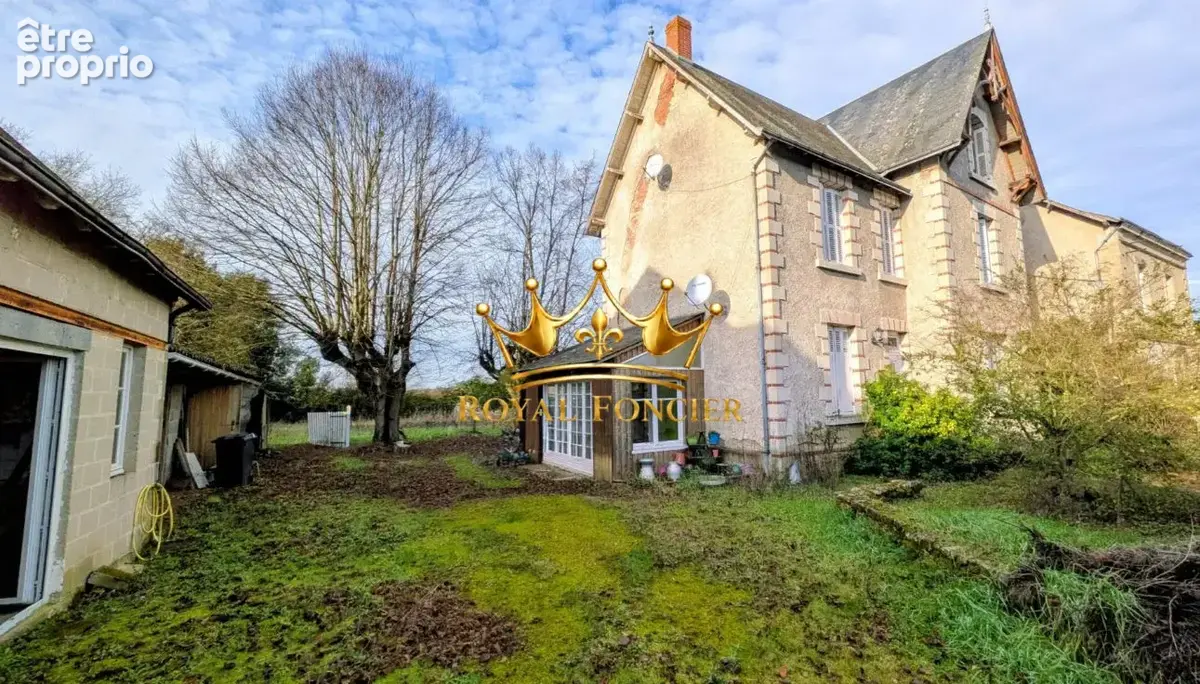 Maison Bourgeoise de 1923 - Maison à LES ORMES