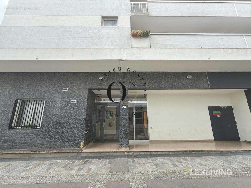 Appartement à PARIS-12E