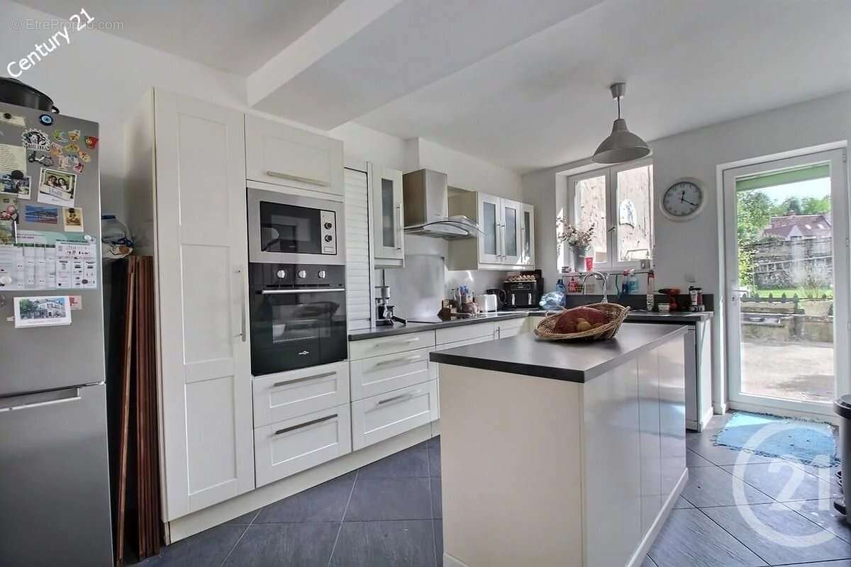 Maison à CHATEAU-THIERRY