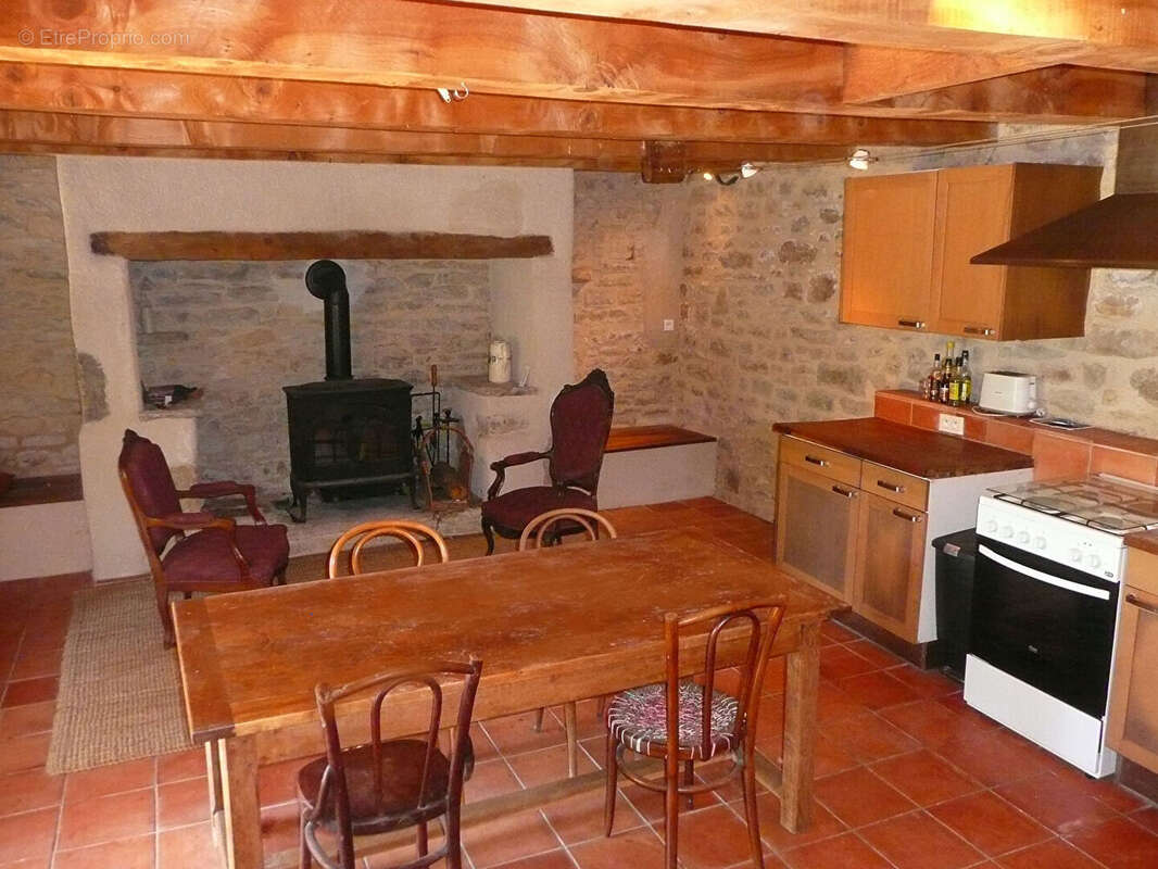 Maison de caractère - près de Villeneuve d'Aveyron - photo 17