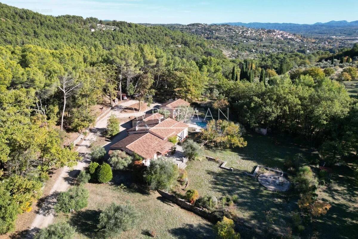 Maison à FAYENCE