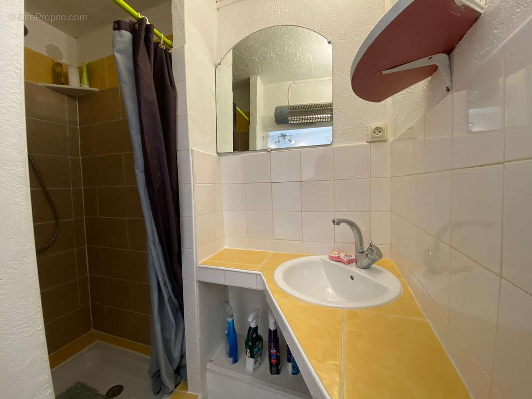 Maison à THEZAN-LES-BEZIERS