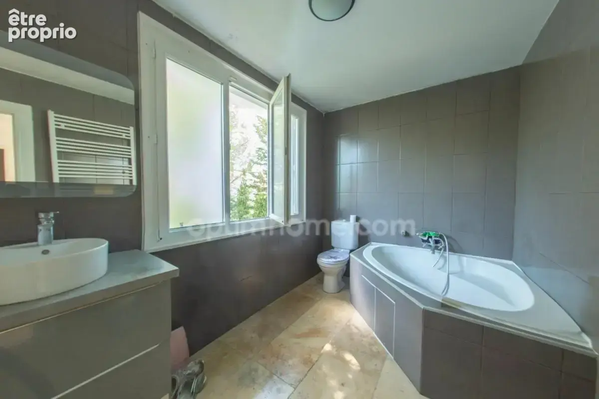 Montpellier (34000) – maison individuelle – 6 pièces – 4 chambres – jardin – garage – toiture neuve - photo 9