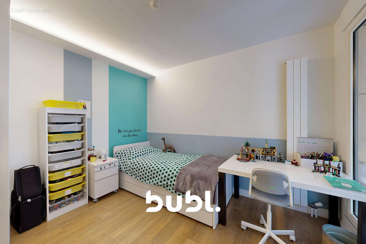 Appartement à RUEIL-MALMAISON