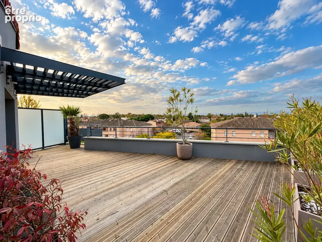 T4 de 85m2 en dernier étage avec terrasse  de 43m2 et 2 pkgs à Cugnaux - photo 1