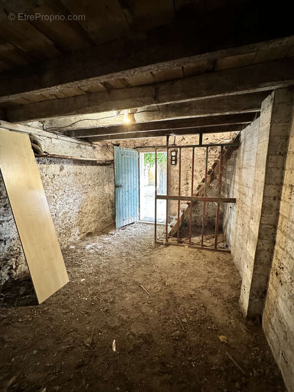 Maison à FAY-AUX-LOGES