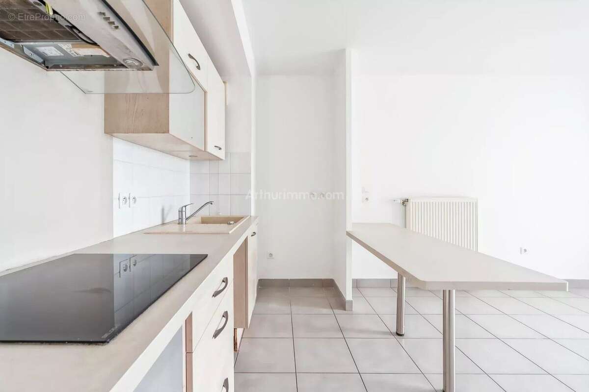 Appartement à THORIGNY-SUR-MARNE