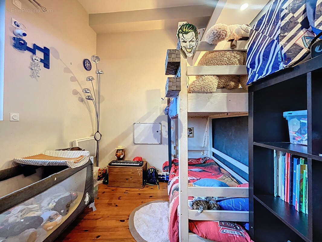 Appartement à DAMMARIE-LES-LYS