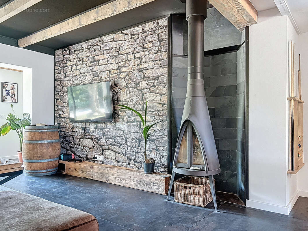 Maison à LAROQUE-DES-ALBERES