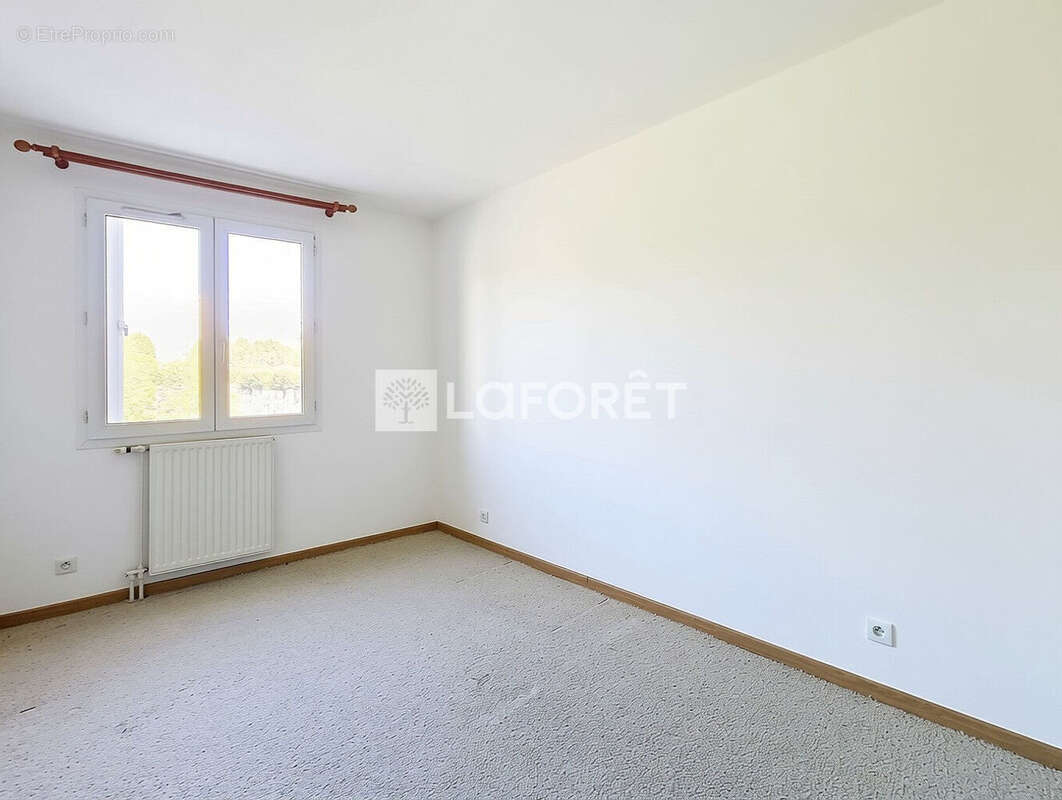 Appartement à BONNEUIL-SUR-MARNE