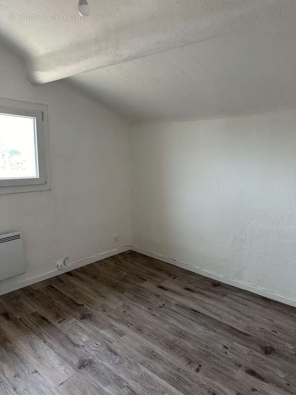 Appartement à MARSEILLE-15E