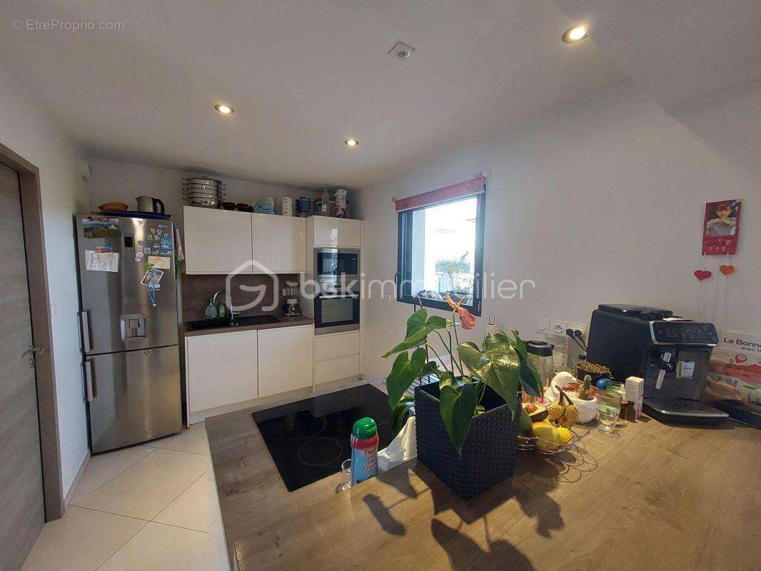 Maison à PONT-DU-CHATEAU