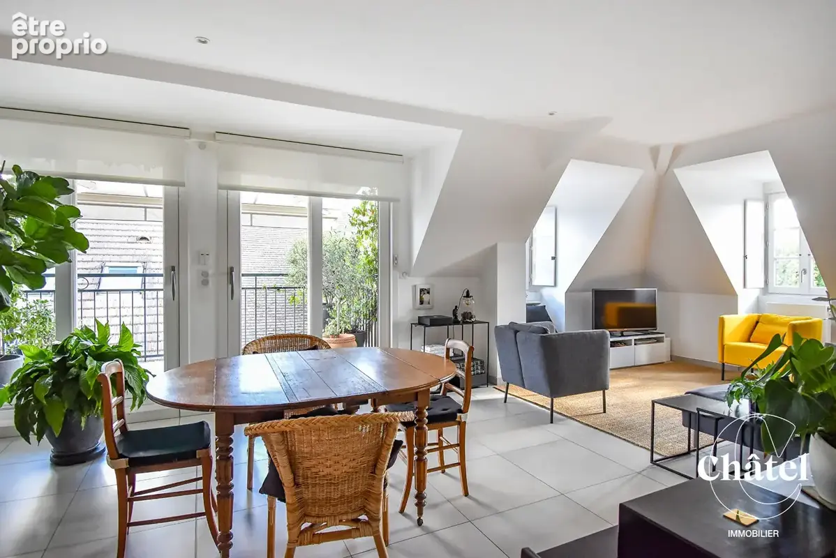 Appartement-SENLIS centre ville-2 chambres-2 salles d'eau-Ascenseur-BOX 50m2 - photo 5