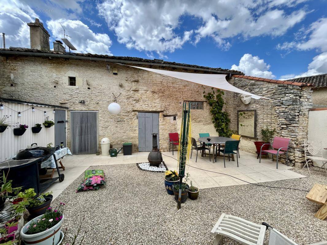 Maison à BRUX
