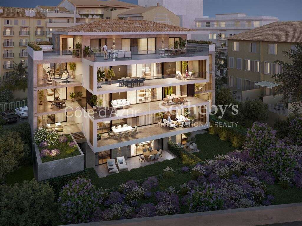 Appartement à CANNES