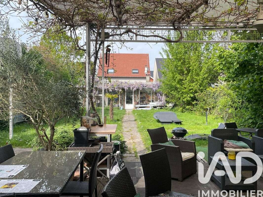 Photo 2 - Maison à VILLIERS-SUR-MARNE