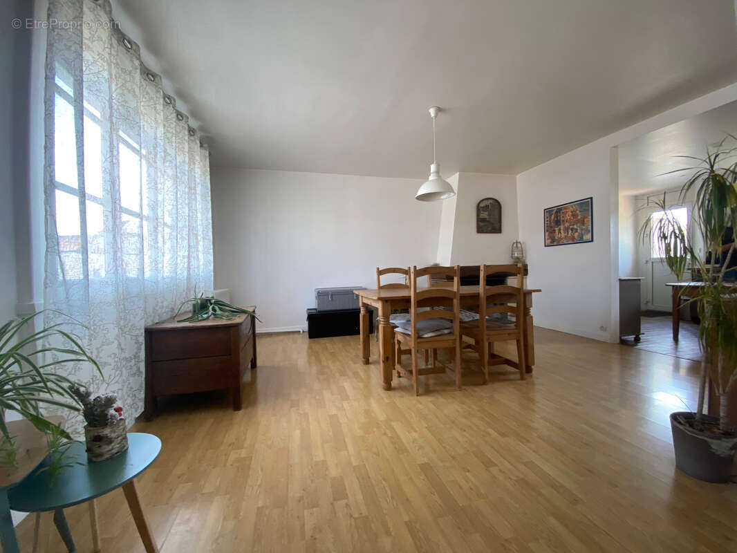 Maison à AIRAINES