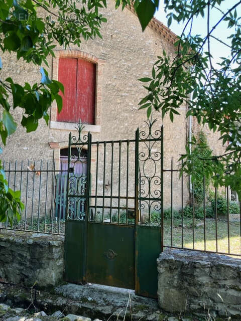 Maison à MOUSSOULENS