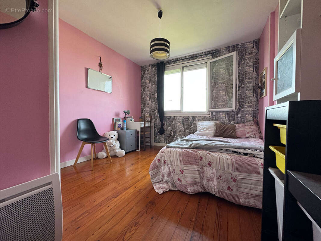 Appartement à TONNAY-CHARENTE