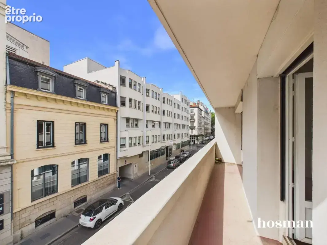 Lyon 6ᵉ – Adresse de Prestige & Potentiel Unique (80 m² + Balcon 10 m² + Parking) Habitation d'exception ou Bureaux de Standing  - photo 3