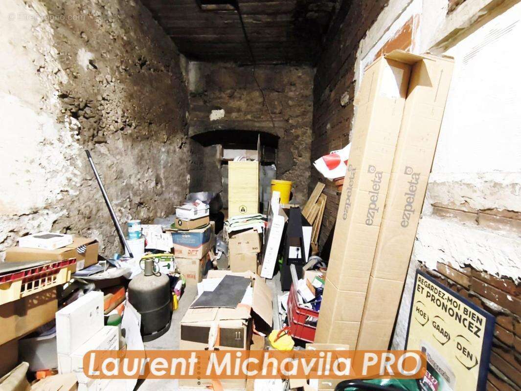 Commerce à LE BOUSQUET-D'ORB