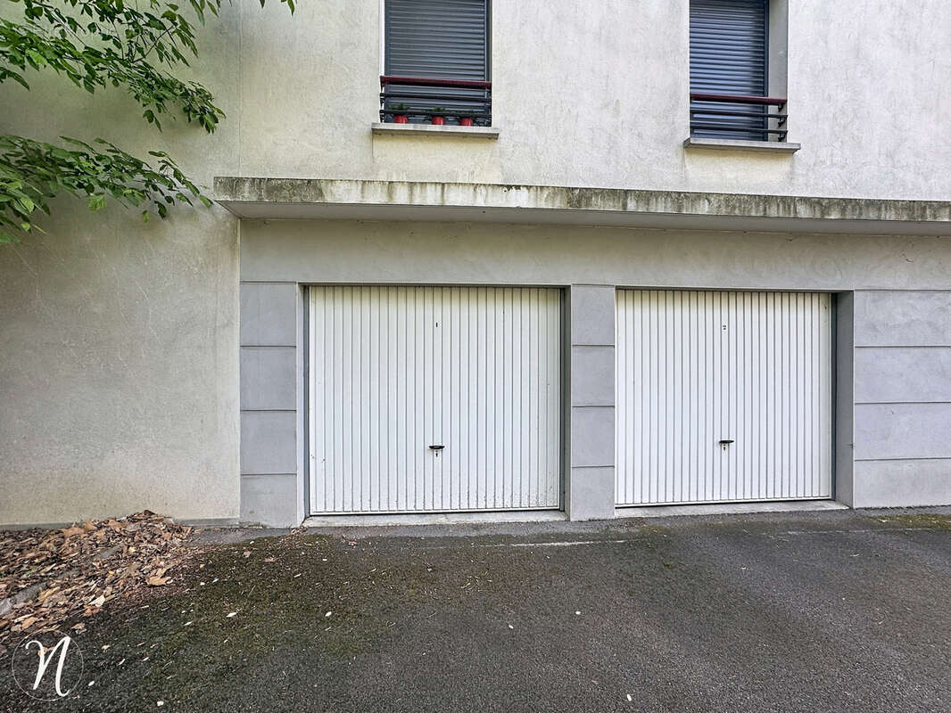 Appartement à SAINT-GENIS-LAVAL