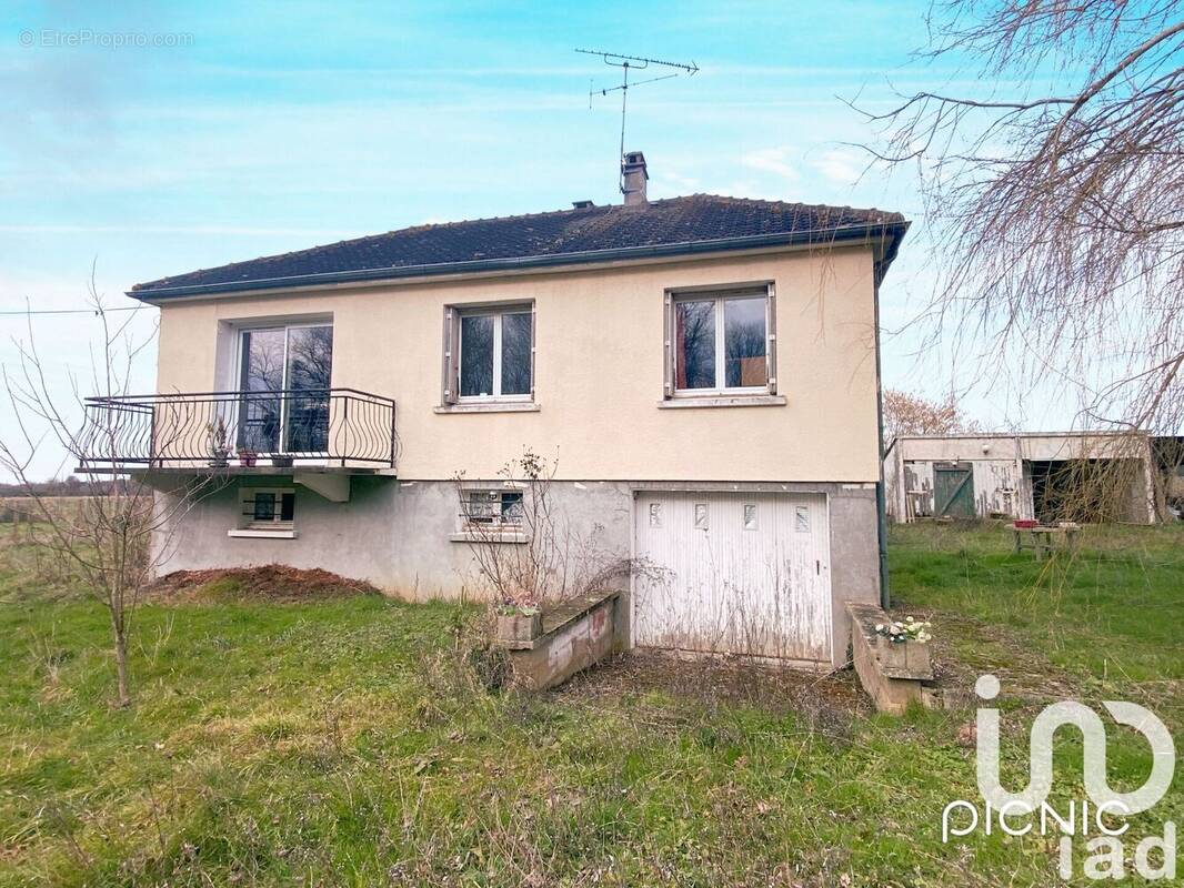 Photo 1 - Maison à CHATEAU-RENARD