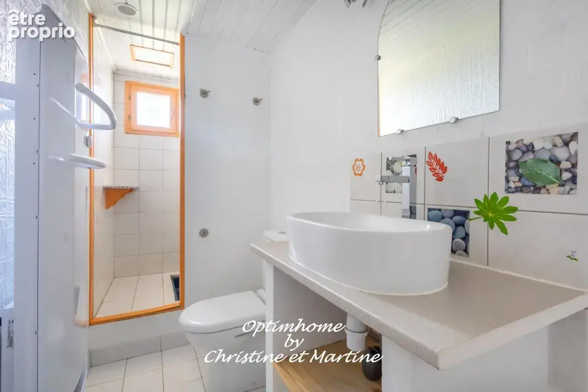 Maison à vendre 5 pièces - 4 chambres DALLET (63) – Vue exceptionnelle sur la chaîne des Puys - photo 15