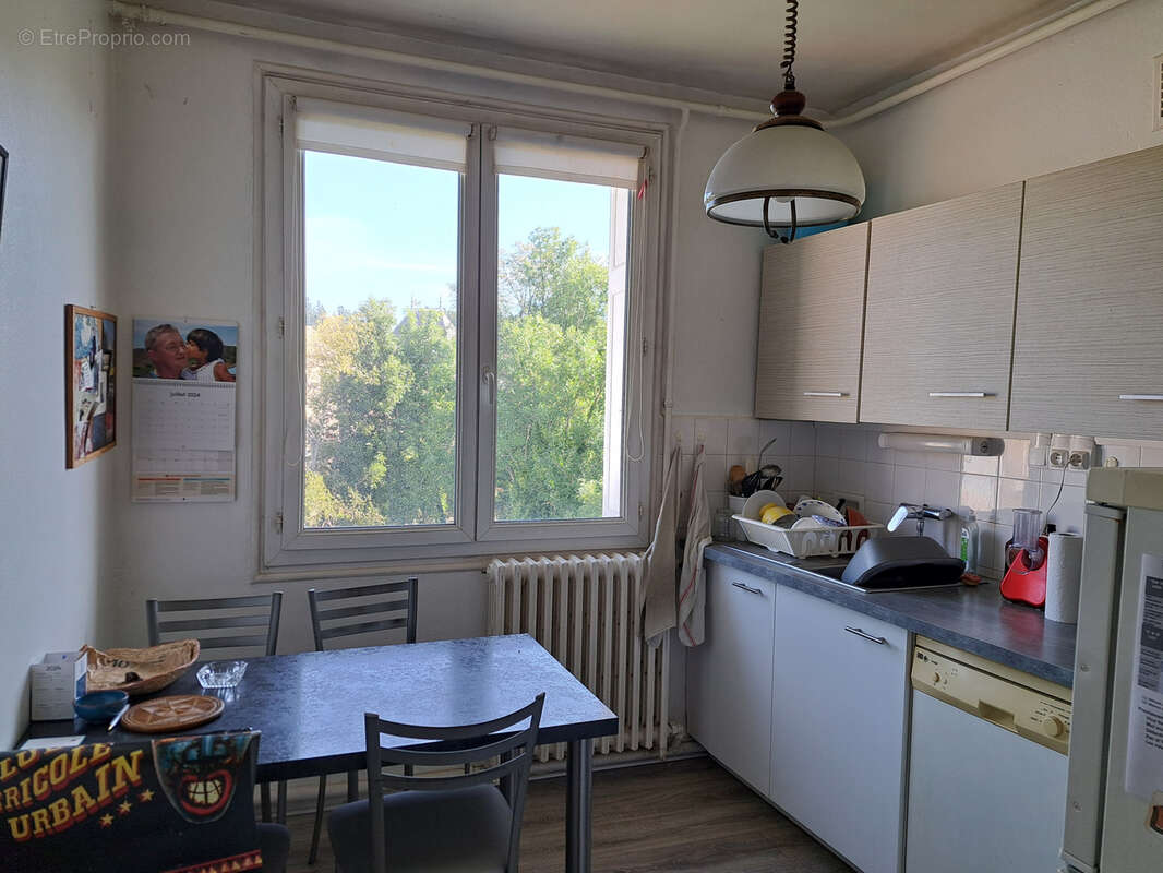 Appartement à TENCE