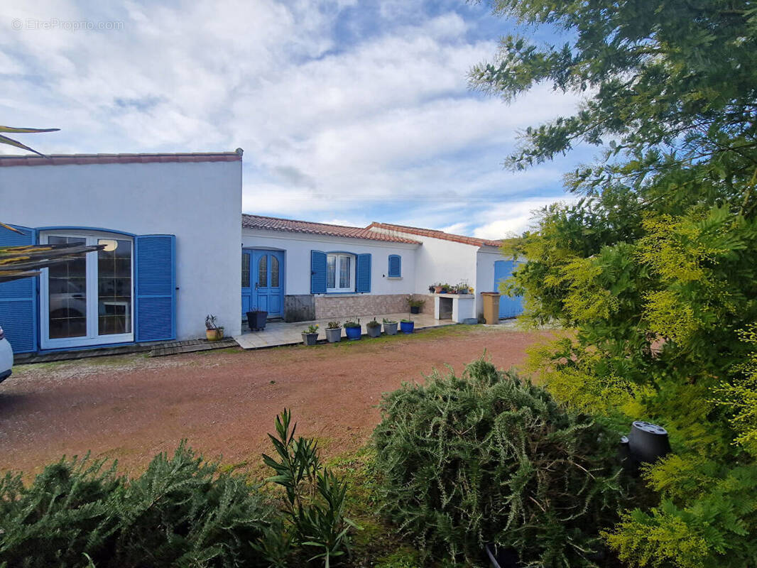 Maison à SALLERTAINE