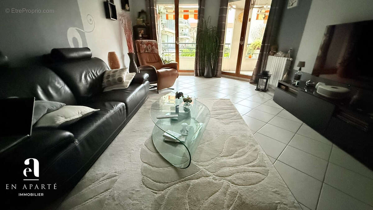 Appartement à LYON-8E