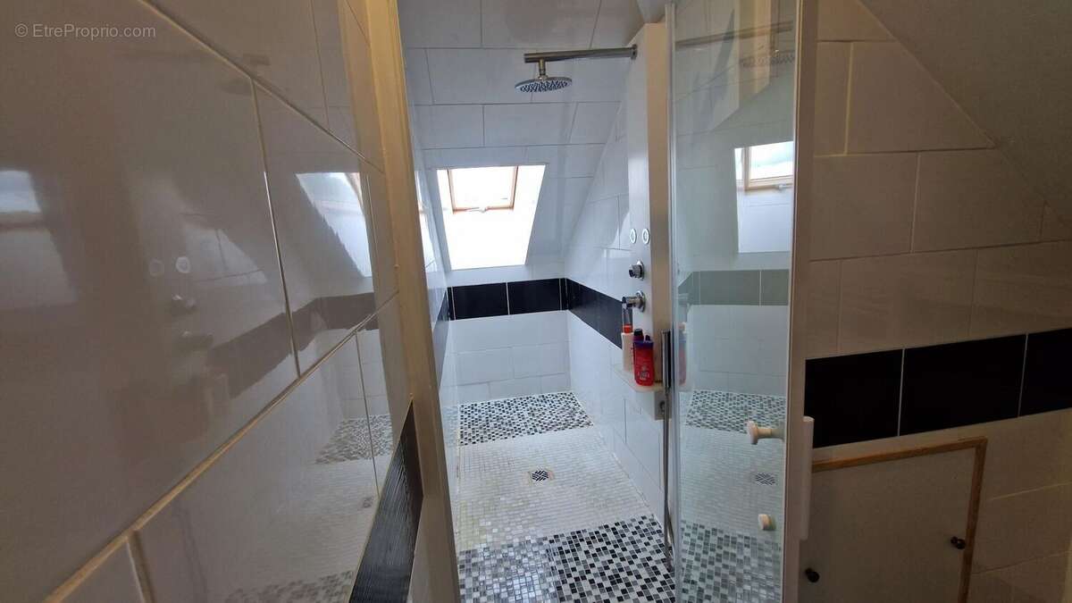 Photo 5 - Appartement à LA GUERCHE-SUR-L'AUBOIS
