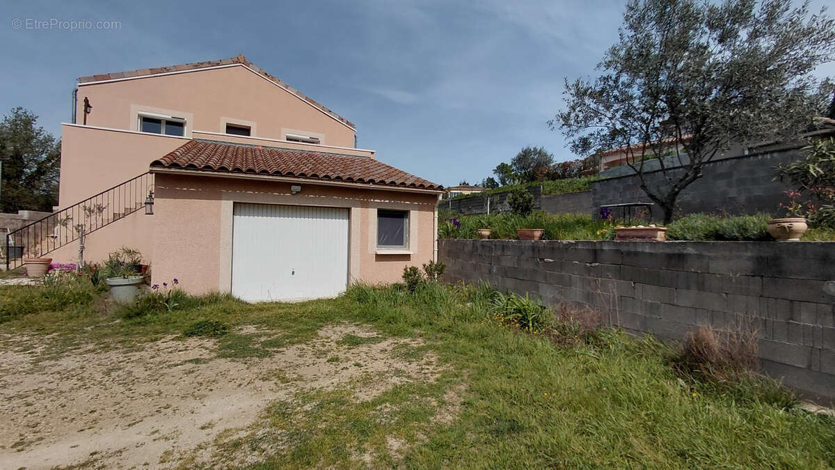 Appartement à DONZERE