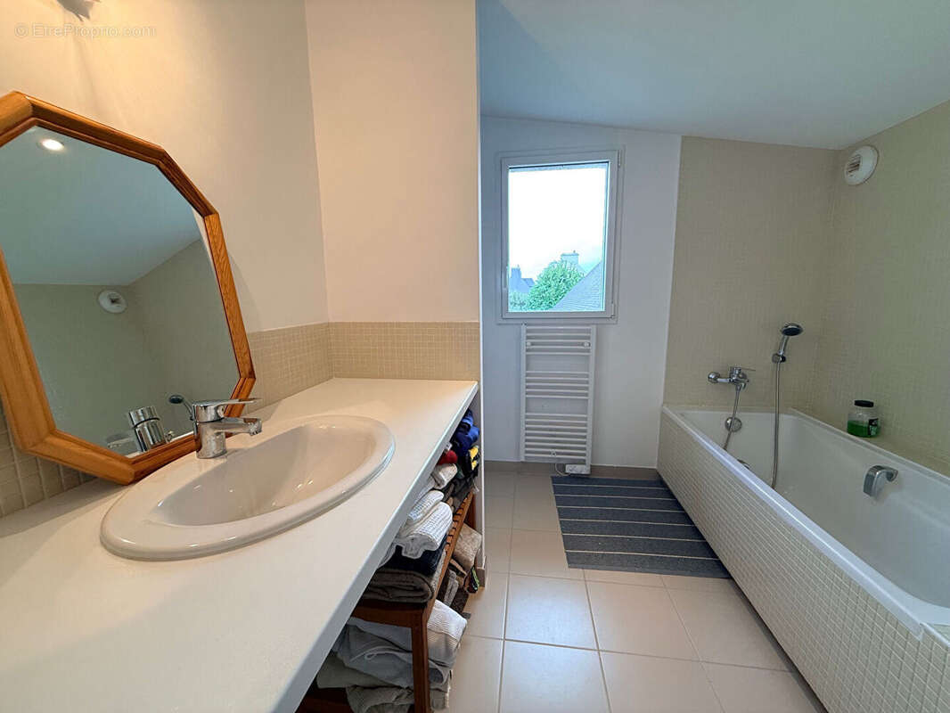 Maison à SAINT-JEAN-TROLIMON