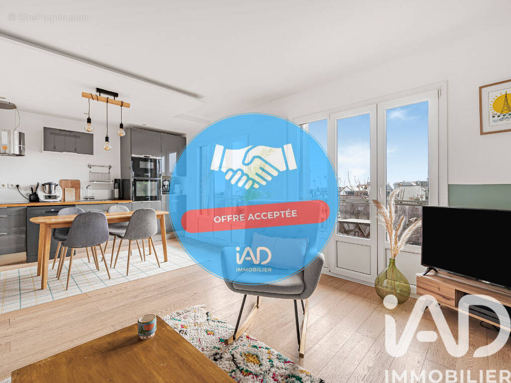 Photo 1 - Appartement à SURESNES