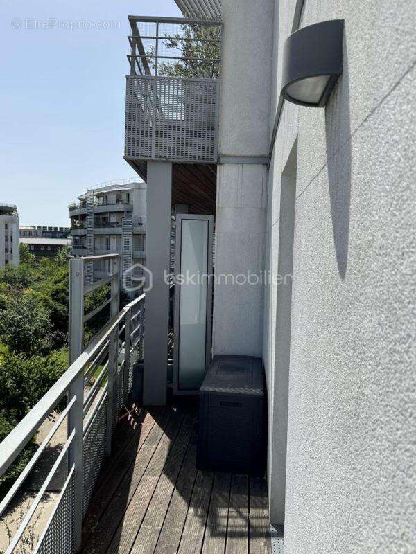 Appartement à ISSY-LES-MOULINEAUX