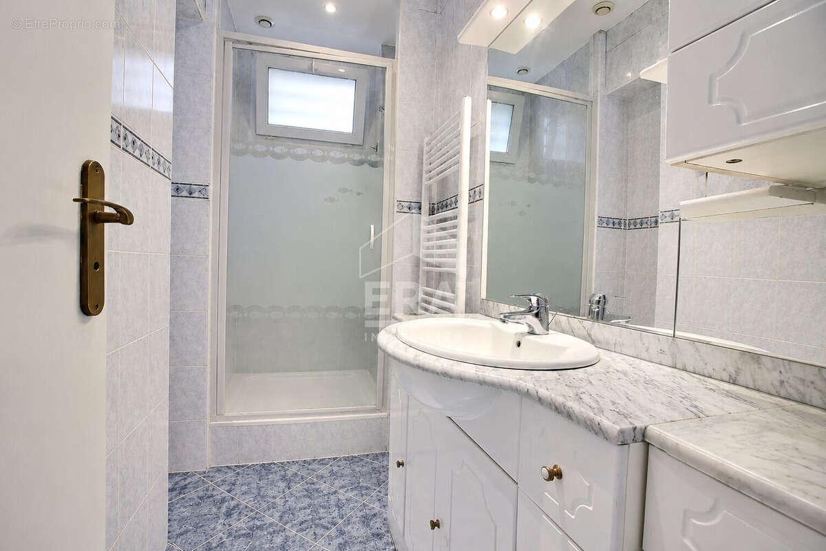 Appartement à CLICHY