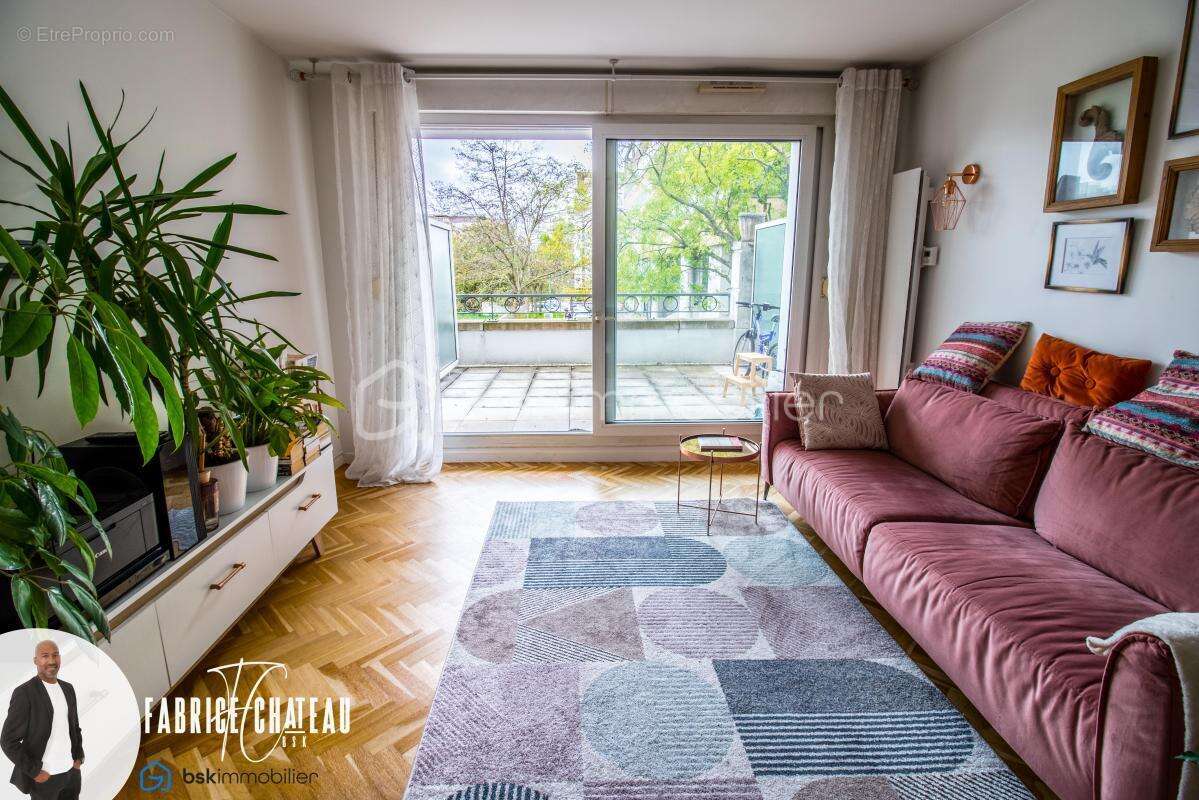 3 pièces lumineux avec grande terrasse et parking – À deux pas de la gare ! - photo 2