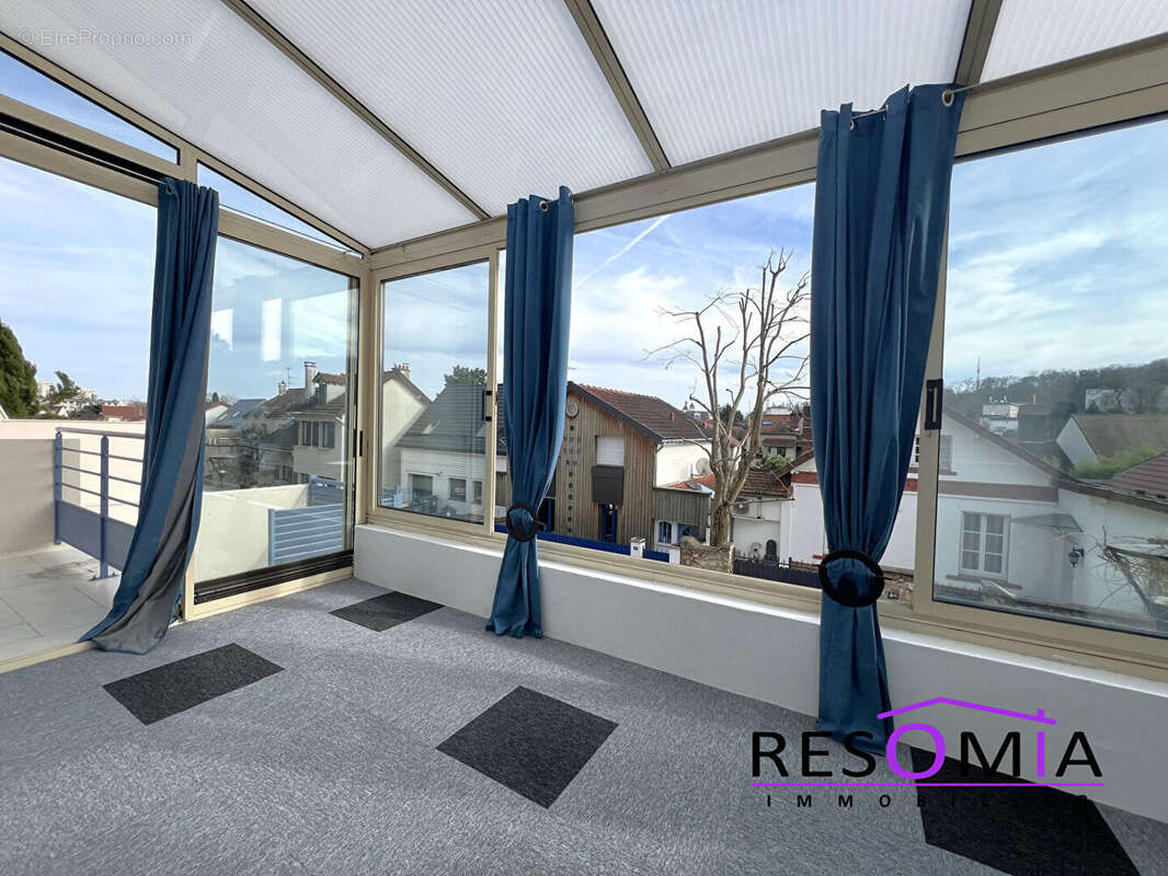 Maison à LE PLESSIS-ROBINSON