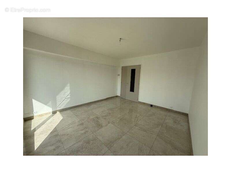 Appartement 51 m² à Sens  - photo 2
