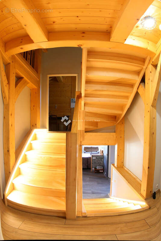 Maison à VENTHON