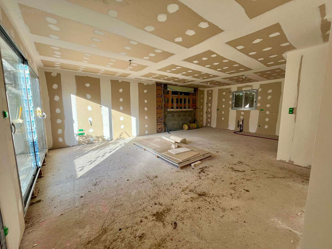 Maison à LES ABRETS