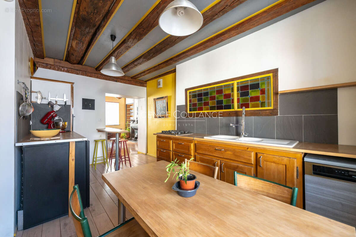 Appartement à LYON-4E