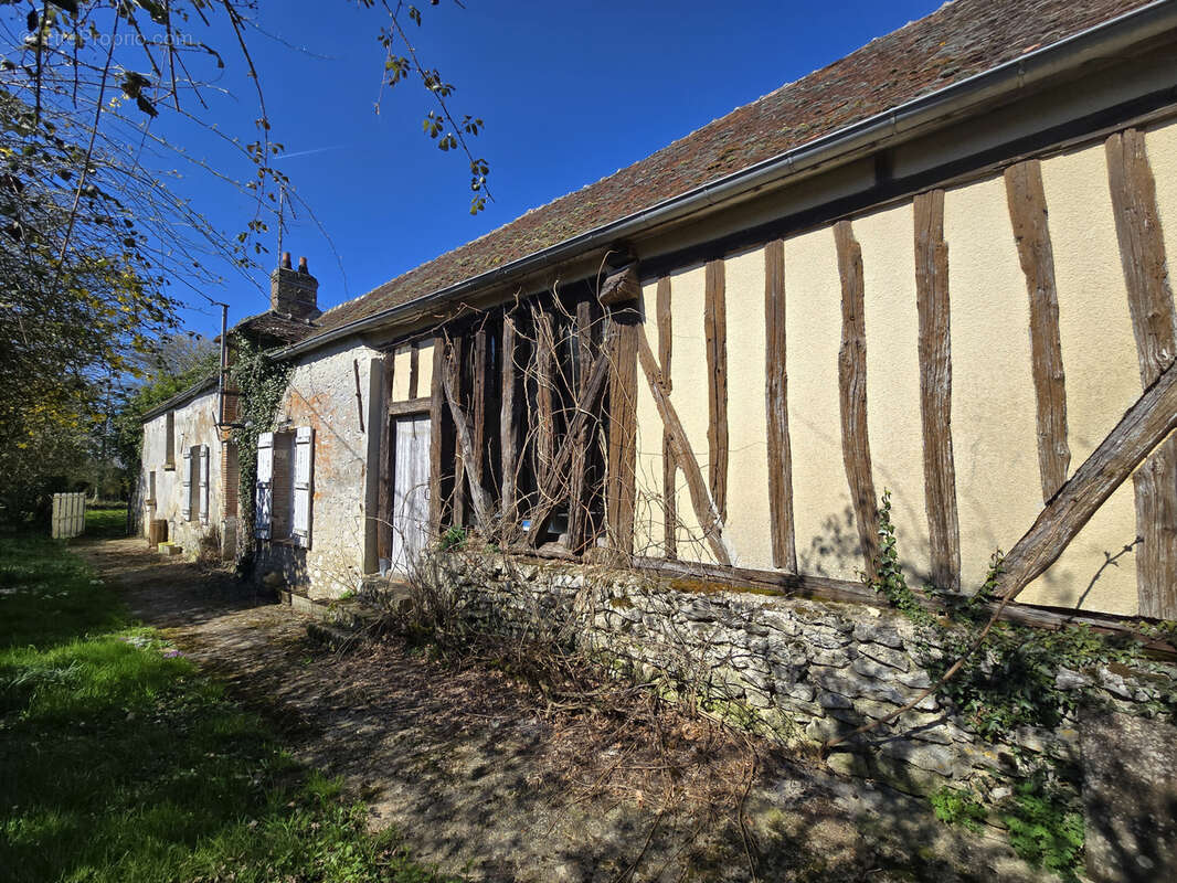 Maison à BETON-BAZOCHES